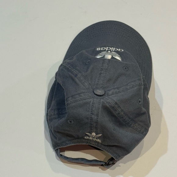 Adidas Dark Gray Cap with Logo - Picture 4 of 6